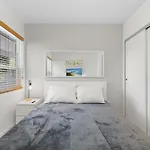 Tranquil Retreat, Comfortable Condo In Miami Beach