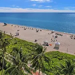 High Floor Adorable 2 Bedroom Condo Resort 1606