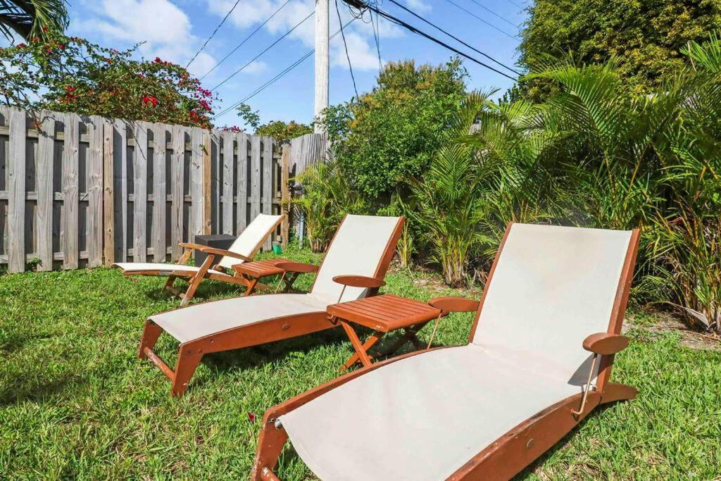 Treasure Island - Modern Miami House 3 Bedroom & 2 Bathroom * Miami Beach
