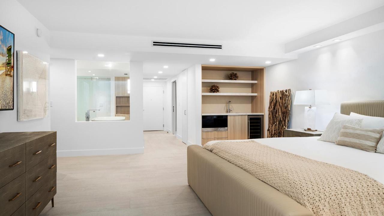 3 Bedroom Private At Roney Palace -641 Apartment