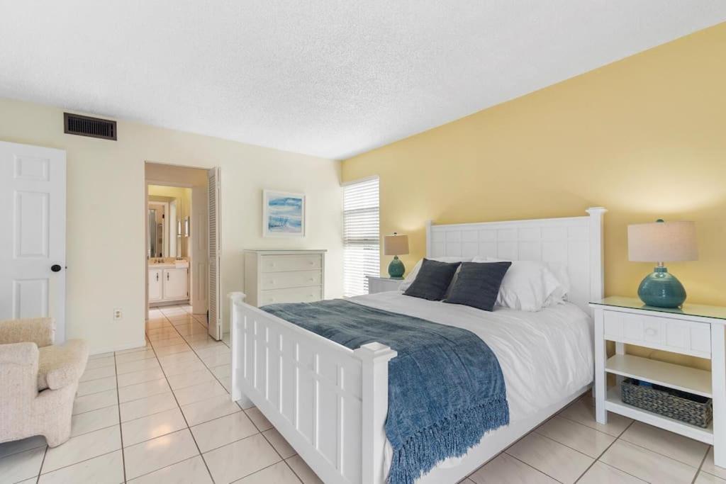 Spacious 1 Bed, 5min Walk To The Beach! Apartment *