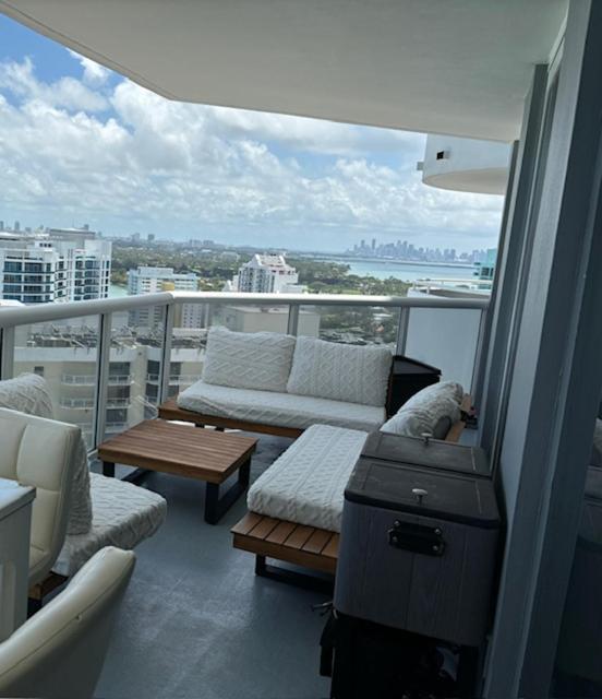 Stunning Ocean Front In Miami Apartment Miami Beach