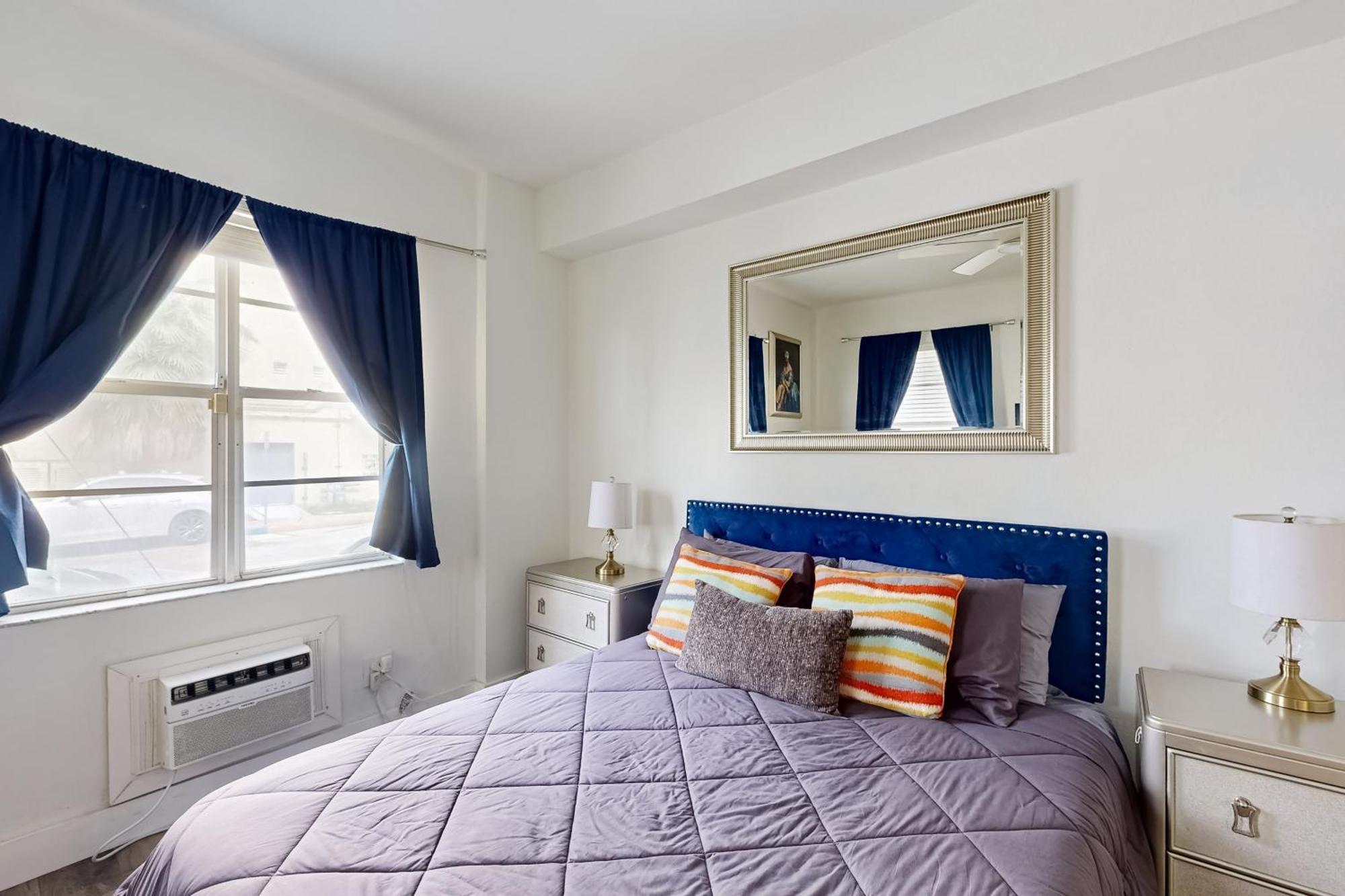 Snug Apartment