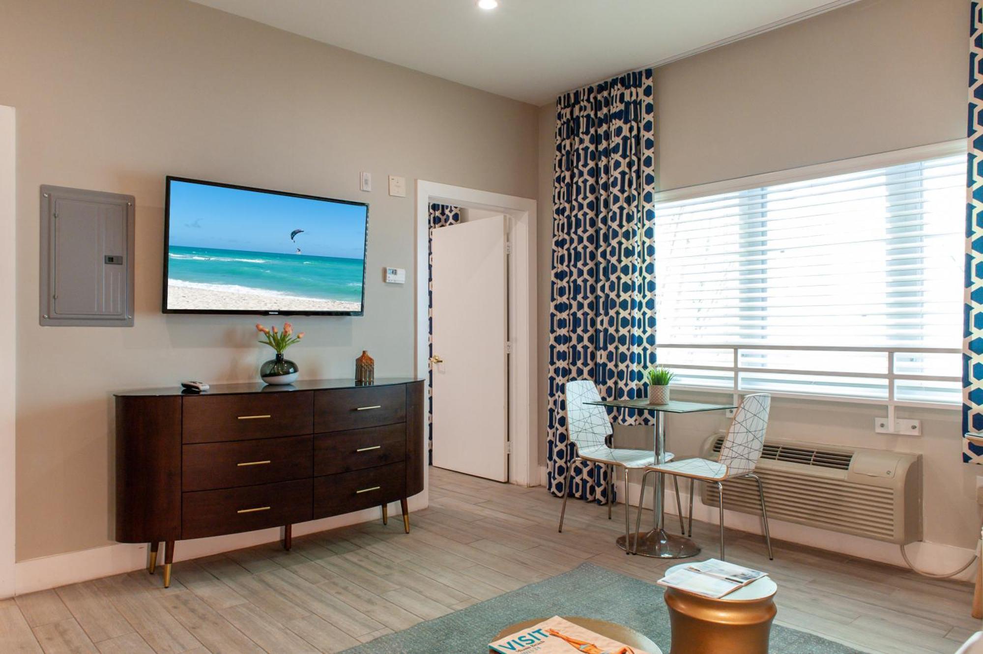 Oceanside Hotel And Suites Hotel 3*