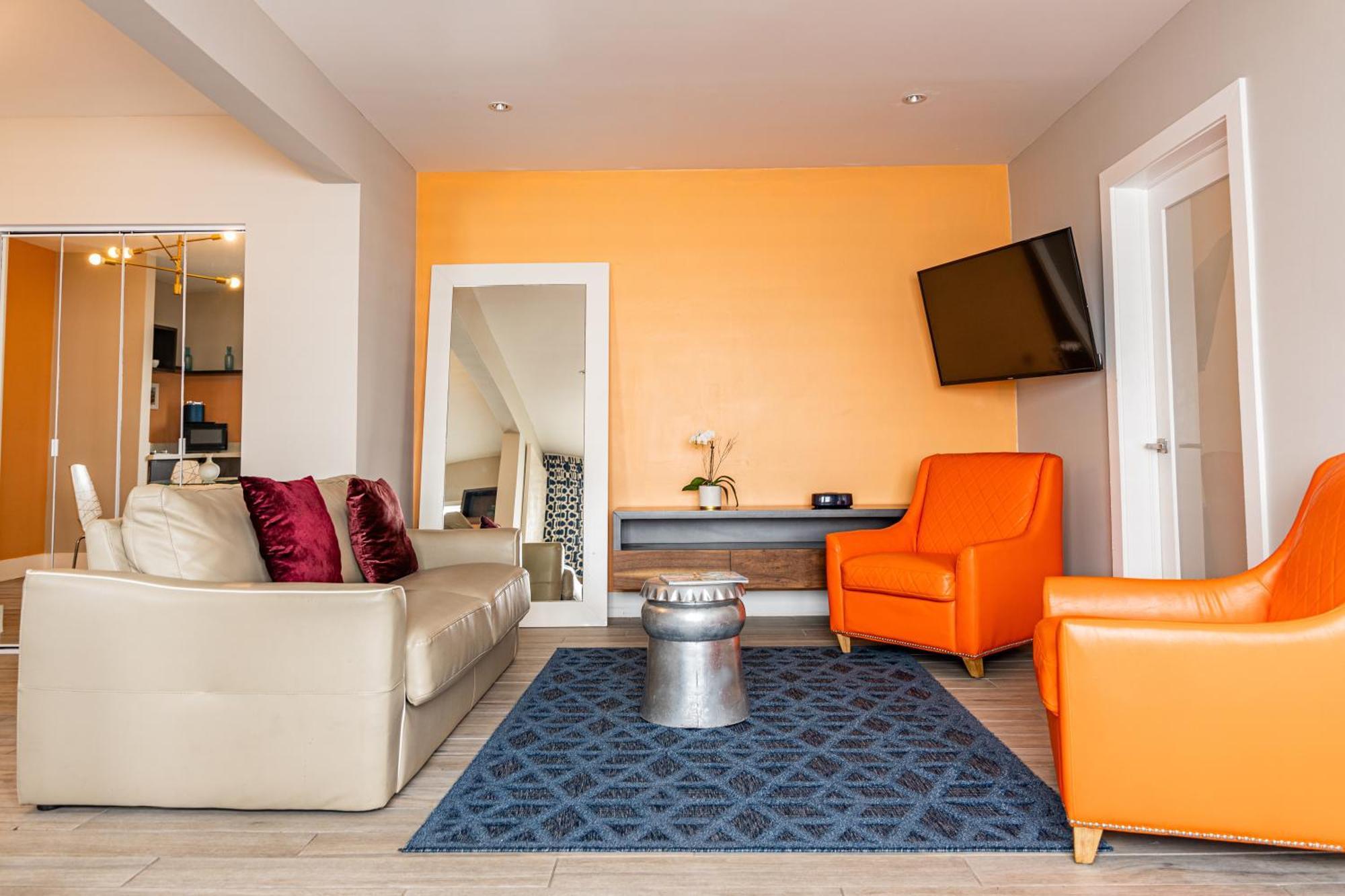Oceanside Hotel And Suites Miami Beach