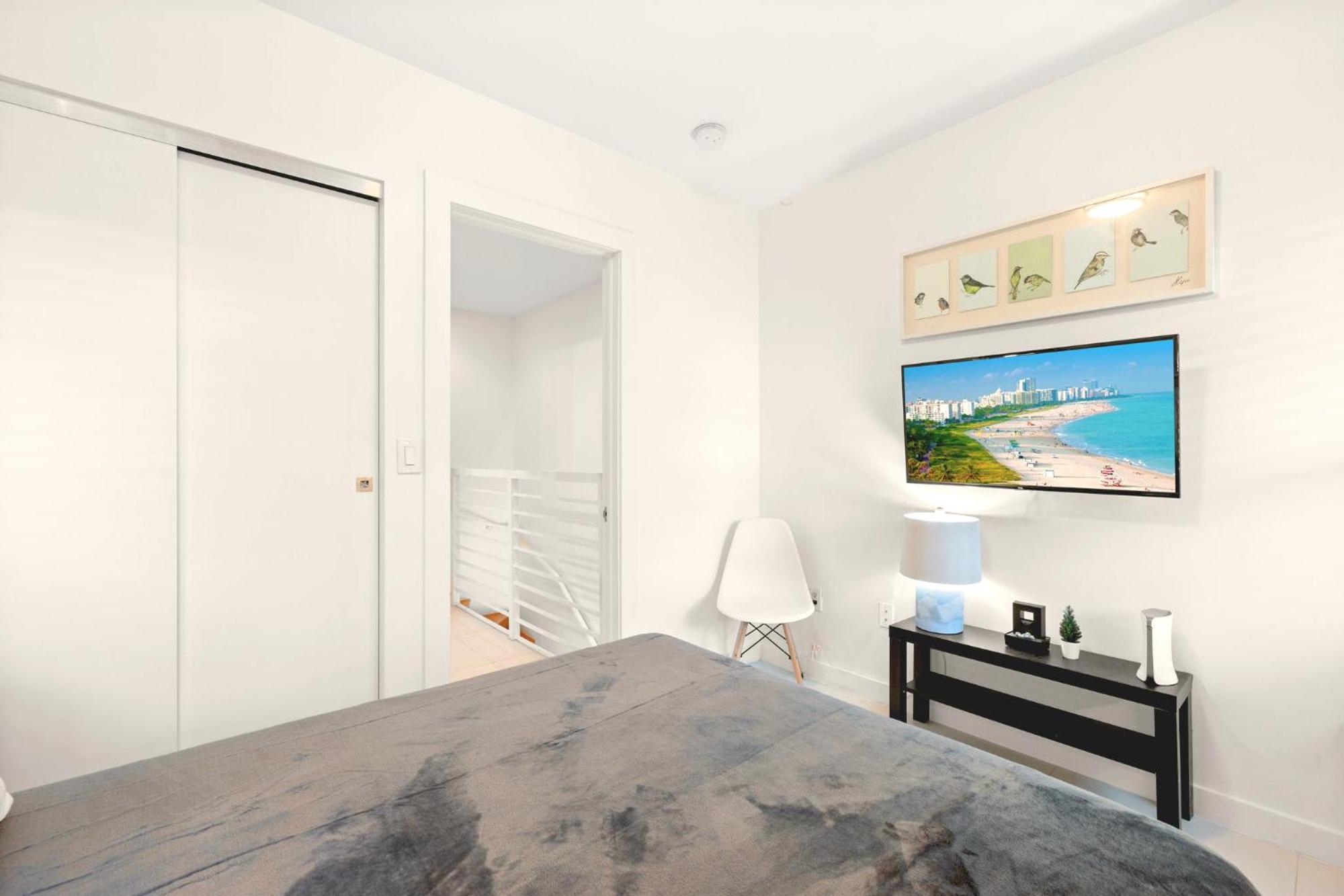 Miami Getaway - Bbq Area & Comfy Comfort Apartment *