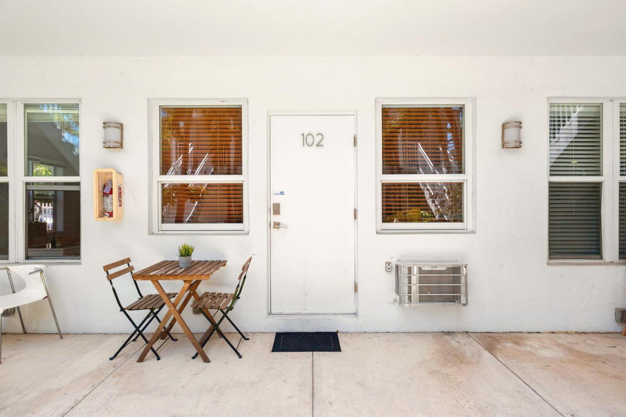 Miami Getaway - Bbq Area & Comfy Comfort Miami Beach