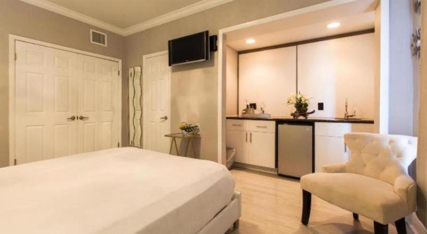 Hotel Odyssey Of South 3*