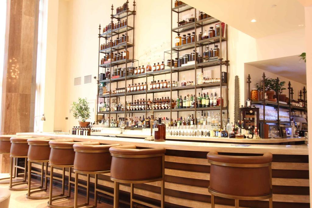 Deluxe And At The Shelborne Miami Beach