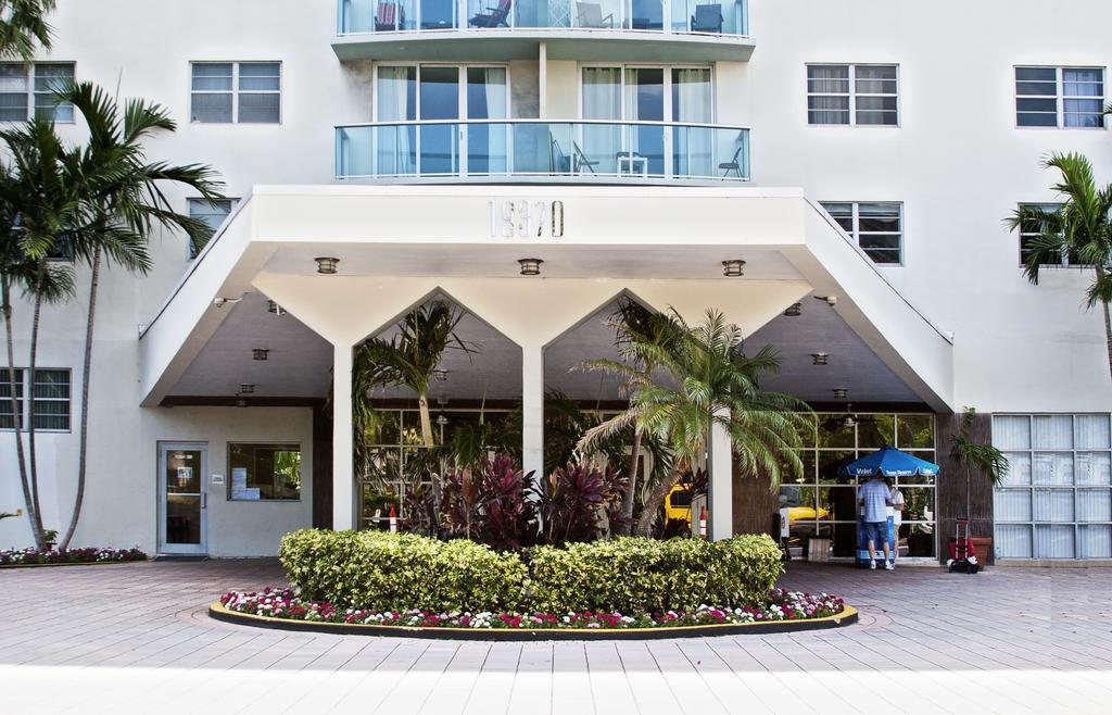 Ocean Reserve Luxury Across From Sunny Isles Apartment Miami Beach