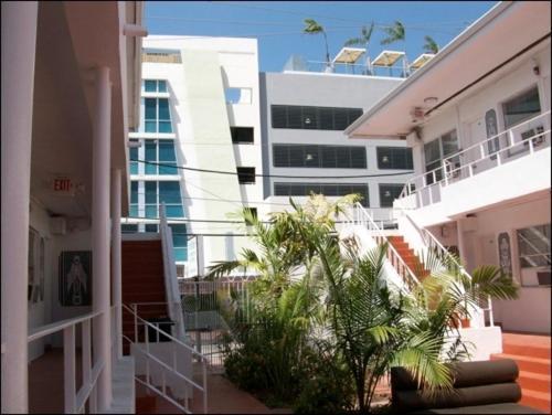 Santa Barbara South Miami Beach