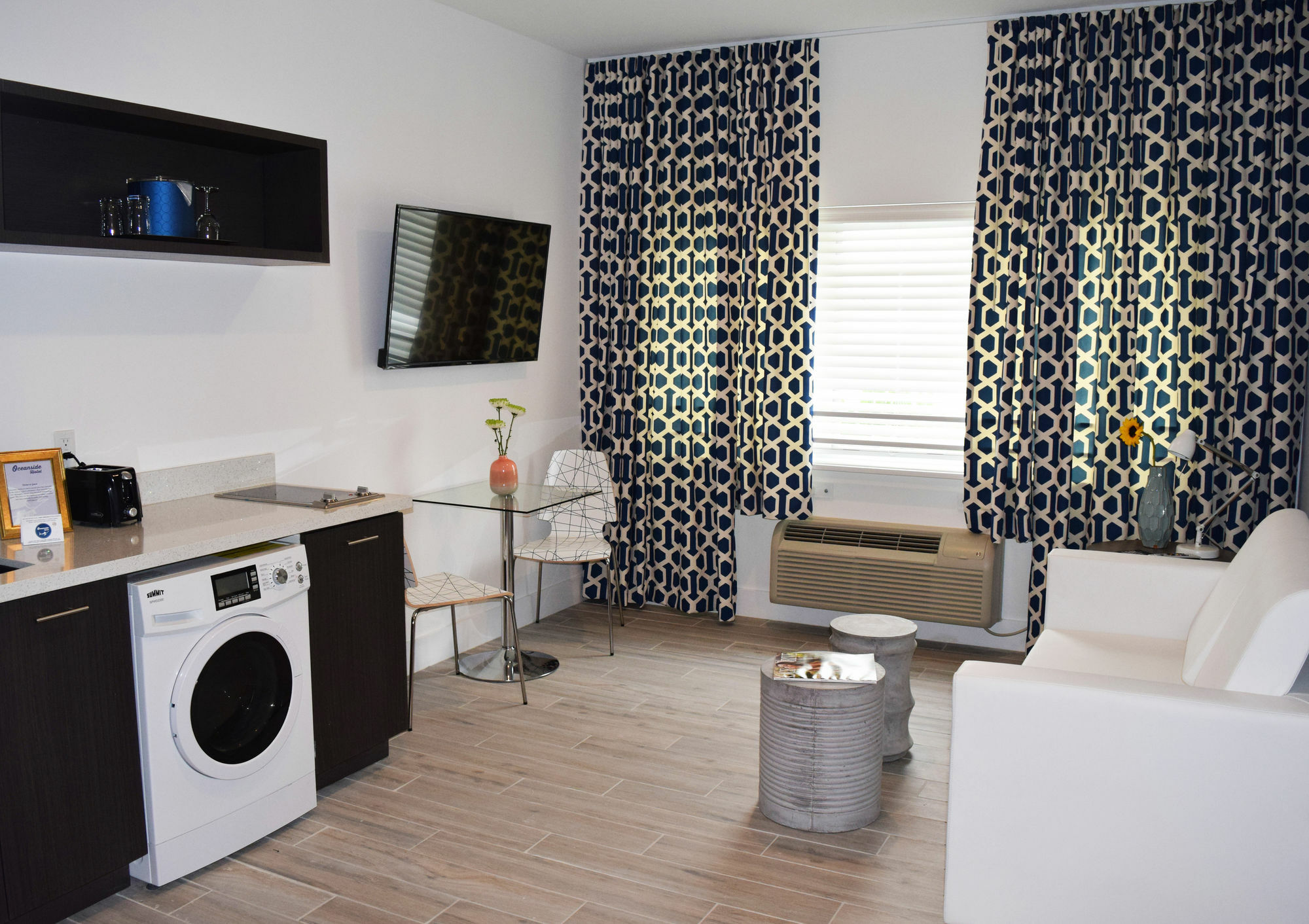 Hotel Oceanside Hotel And Suites 3*