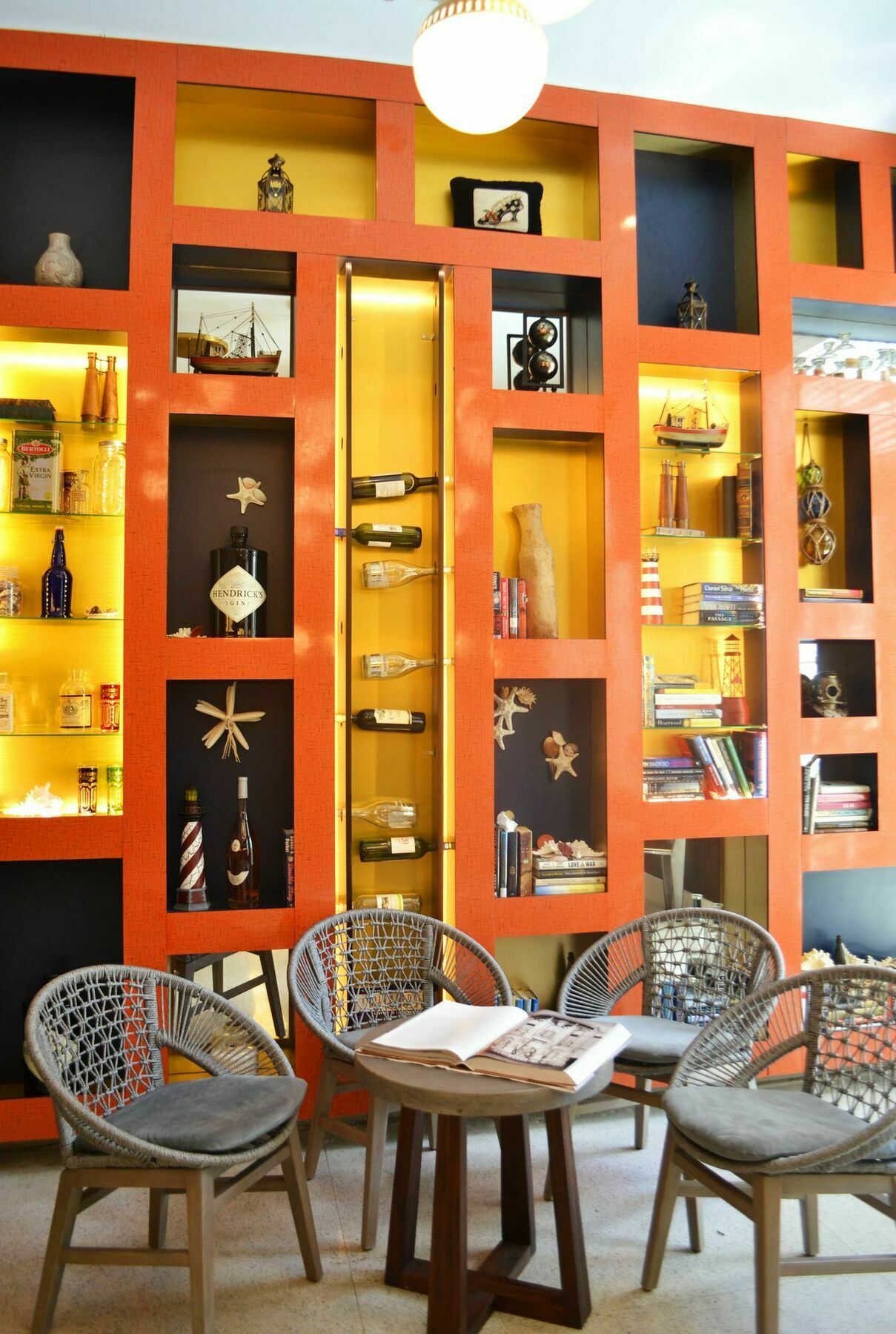 Oceanside Hotel And Suites 3*