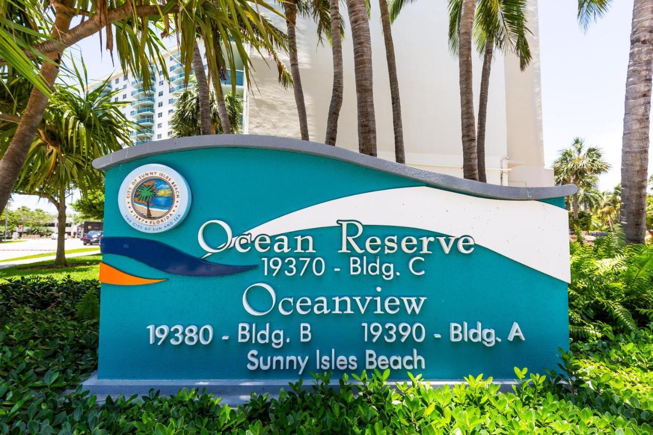 Ocean Reserve Luxury Across From Sunny Isles *