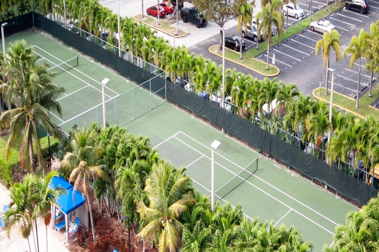 Apartment Ocean Reserve Luxury Across From Sunny Isles Miami Beach