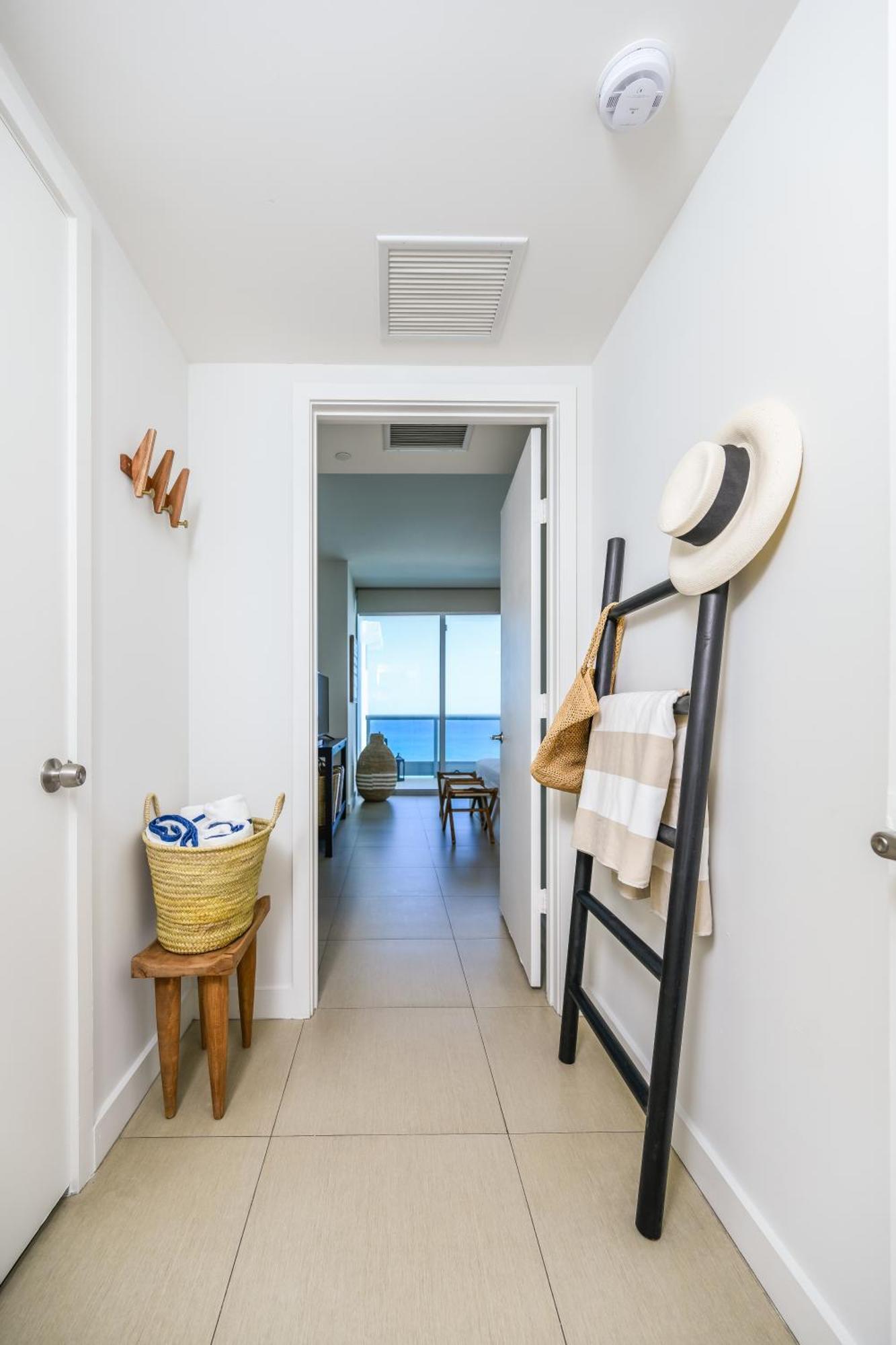 Monte Carlo By Miami Vacations Aparthotel