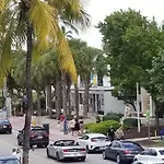 918 Sobe Flats