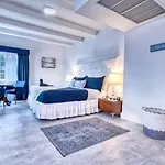 Ocean Spray Hotel By Rabbu