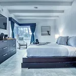 Ocean Spray Hotel By Rabbu