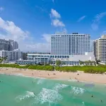 Villa Katy, Beachfront Property