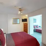 Castle Beach: Rumba Suite