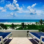 Deluxe Double Unit At Congress Ocean Drive South Beach