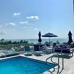 Deluxe Double Unit At Congress Ocean Drive South Beach