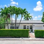 Perfect Beach Home For A Family Getaway Wpool!