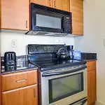 Beachfront High-Rise Condo With Pool And Tennis!