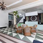 Roami At Hotel Astor