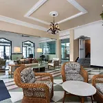 Roami At Hotel Astor
