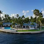 Villa Hashmi Luxury 5Bd & 5Ba Retreat On North Bay Island