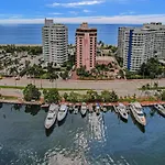 Luxury Penthouse 3Br 3Ba Oceanfront Ph7