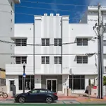 Ocean Drive Apartments
