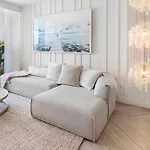 2B Ocean View Residence At W South Beach - 1014