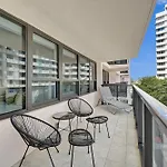 Ocean View Condo Beach Service 504
