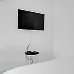 South Beach Chic Studio Retreat Sleeps 4
