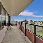 Huge 2Bd Miami Beach With Beach Service - 720