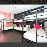 South Beach Rooms And Hostel