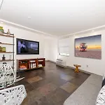 Sobe Apartments