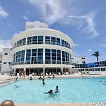 Castle Beach By Suarez Condo Hotel
