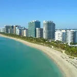 5 Star Hotel Private Studio Bal Harbour Miami Beach-2 Queen Beds