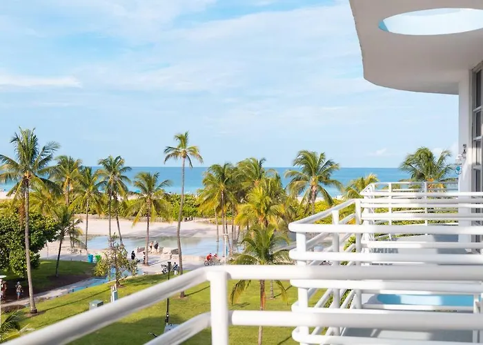 1 Bedroom With King Bed And Roof-Top Pool And Bar C503
