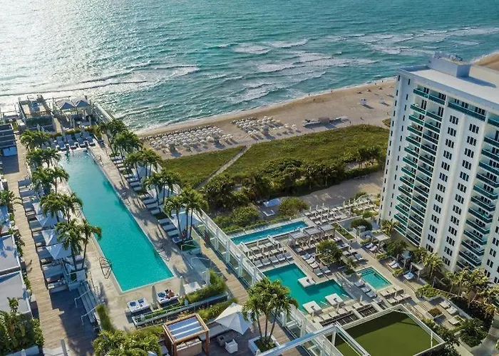 Plustay: Miami Beach Oasis Resort
