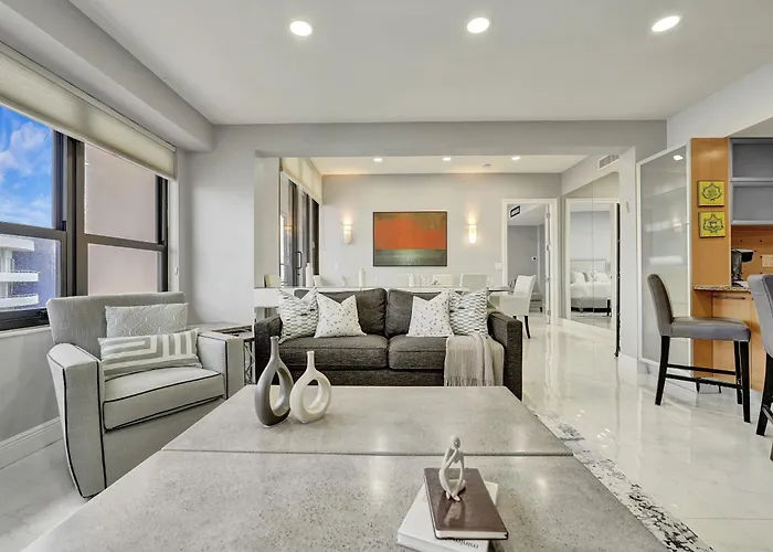 Luxury Penthouse 3Br 3Ba Oceanfront Ph7