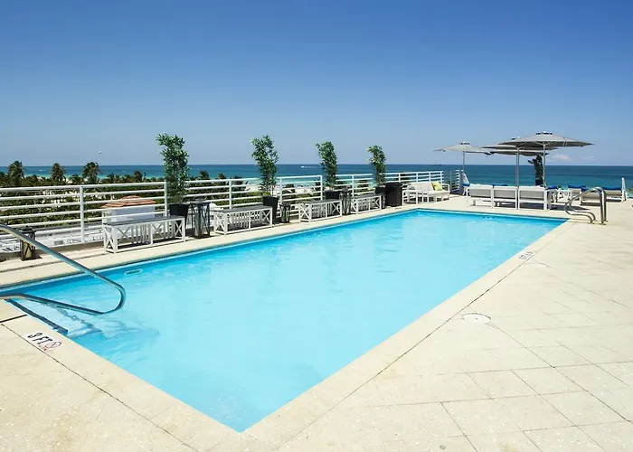Suites At Congress Ocean Drive