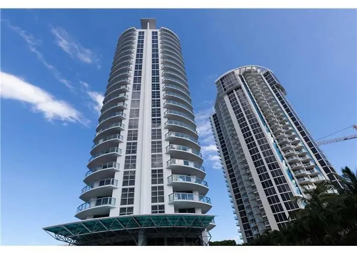 Marenas 2 Bed 907