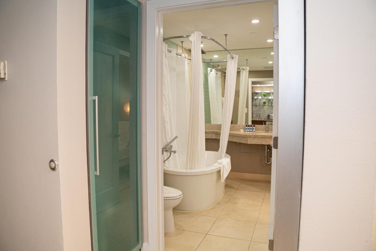 Apartment Allure Suites At The Stand On Ocean