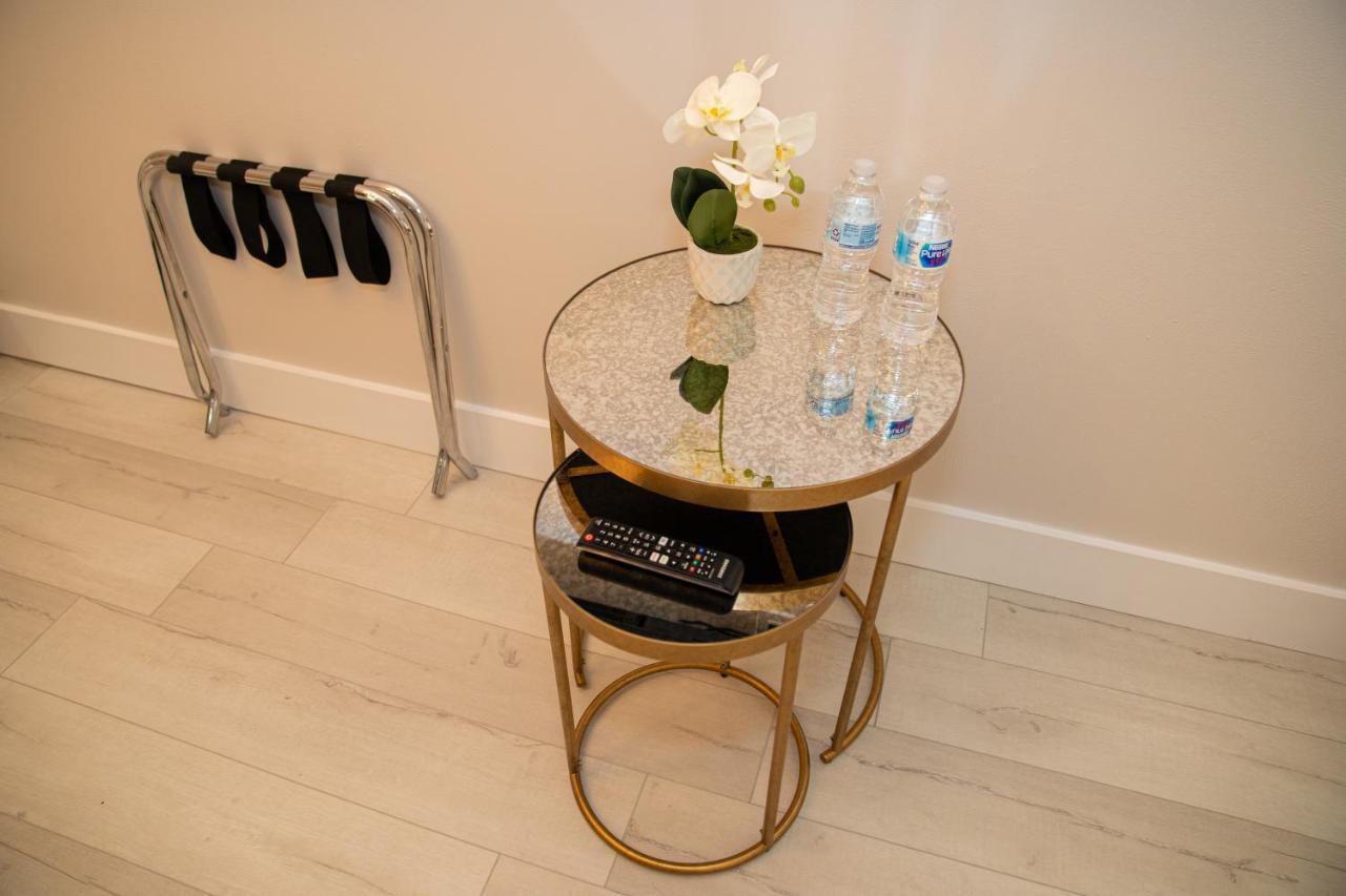 Allure Suites At The Stand On Ocean Apartment *