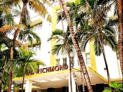 Richmond Oceanfront Miami Beach